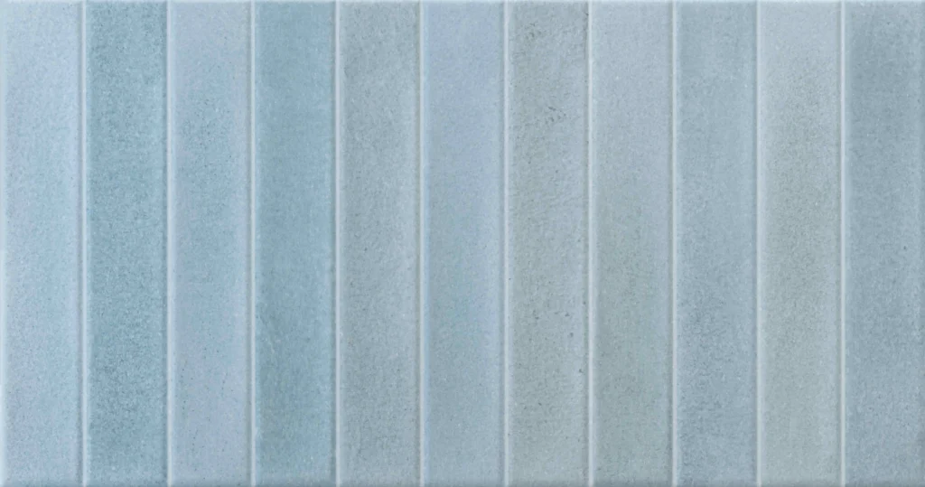 Atlantis Blue Glossy 31.6X60